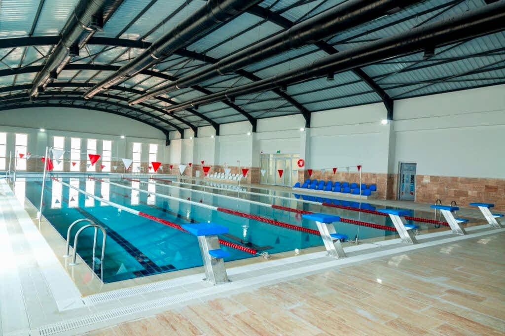 Kütahya Simav Yüzme Havuzu